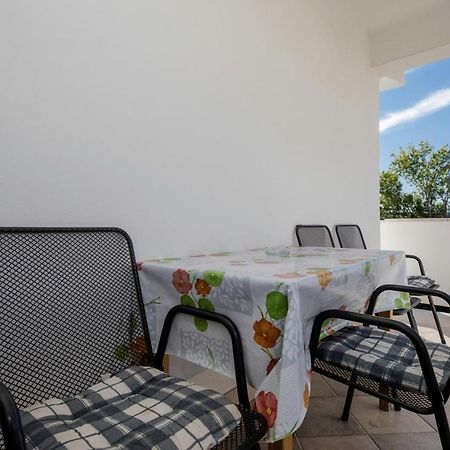 Apartments Stanicic Kampor Extérieur photo